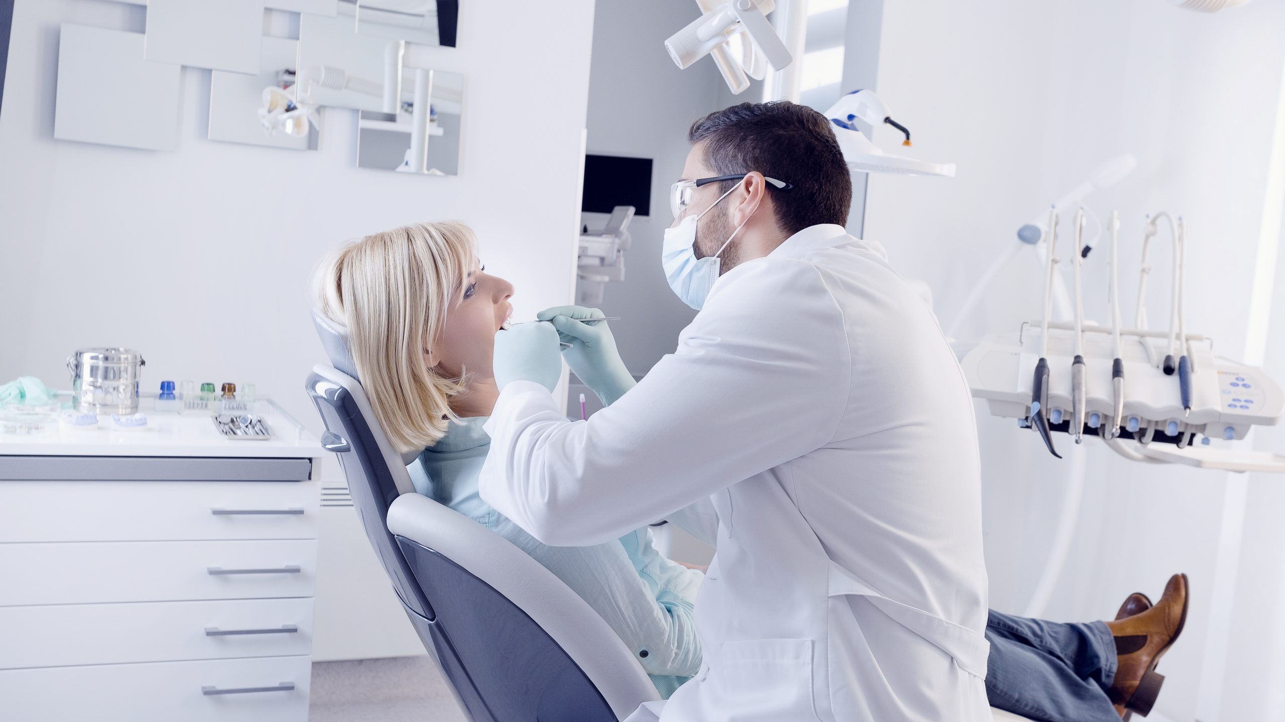 Dentist in Wheaton, IL